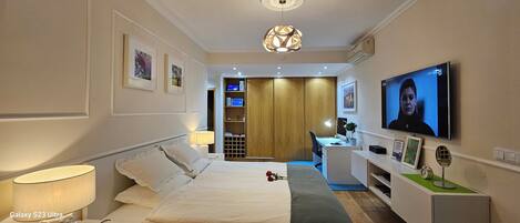 1 chambre, fer et planche à repasser, Wi-Fi, draps fournis