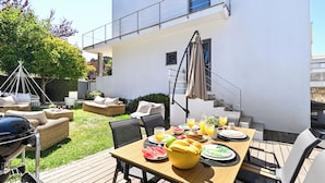 Unclassified image, 3 of 10, button - Luxury House by ON Apartments (Porto)