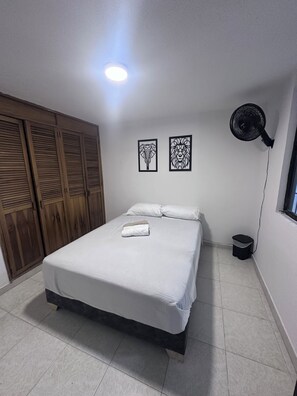 2 makuuhuonetta, internet, vuodevaatteet