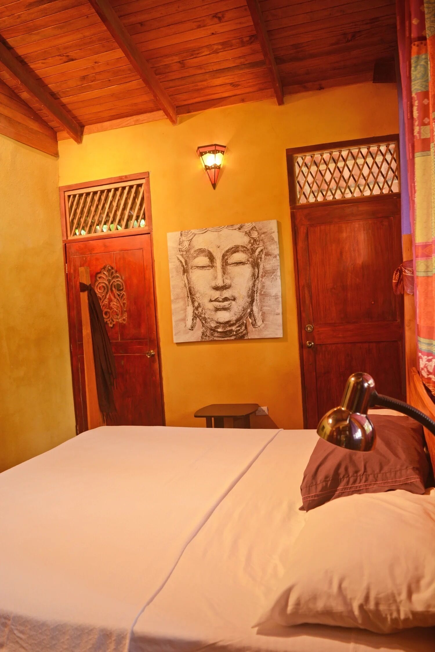 Accès Internet, draps fournis