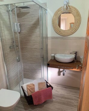 Haartrockner, Handtücher