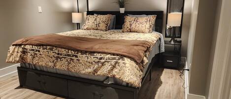 1 chambre, fer et planche à repasser, Wi-Fi, draps fournis