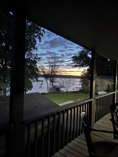 Pelican Retreat on Lake Claiborne