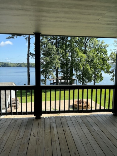 Pelican Retreat on Lake Claiborne