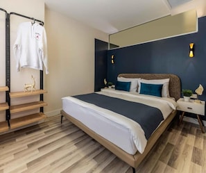 Room - 5 min Walk to Taksim Square & Galata Sleeps 4 (Istanbul)