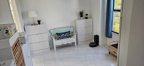 Interior - peace in God's presence - The perfect nest (Naples)