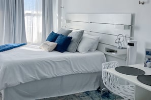 1 chambre, décoration personnalisée, ameublement personnalisé