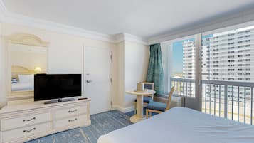 Studio Suite, 2 Queen Beds, Pool Access, Ocean View (Daytona Beach Resort 815) | 1 bedroom, individually decorated, individually furnished