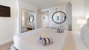 Studiosuite, 1 kingsize-seng med sovesofa, spabadekar, havutsikt (Daytona Beach Resort 452)