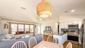 Interior - New- Beach Break East Gorrie- Pet Friendly (Saint George Island)