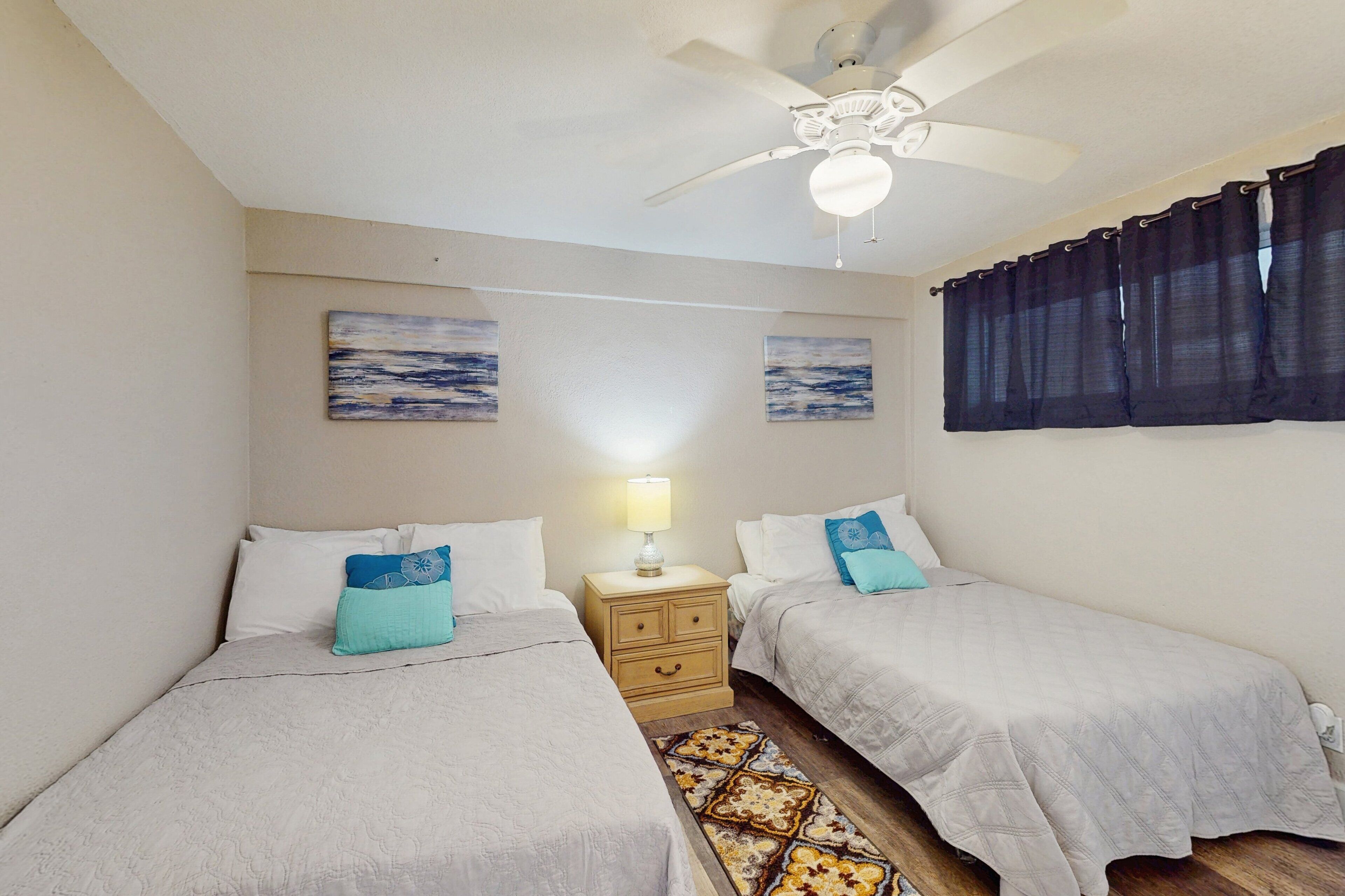 Condo, 2 Double Beds, Balcony, Ocean View (Daytona Inn 423) | 1 bedroom, individually decorated, individually furnished, bed sheets