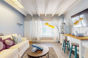 Interior - Daytona Ocean Jewels (Daytona Beach)