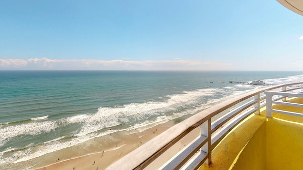 Appart'hôtel, plusieurs lits, vue océan (Daytona Ocean Walk 2023A and 2023B) | Vue de la chambre