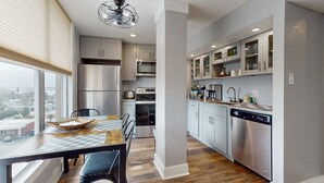 Condo, 1 Queen Bed with Sofa bed, Balcony, Ocean View (Daytona Pirates Cove 701- Tide Shift) | Private kitchen - Daytona Pirates Cove (Daytona Beach Shores)