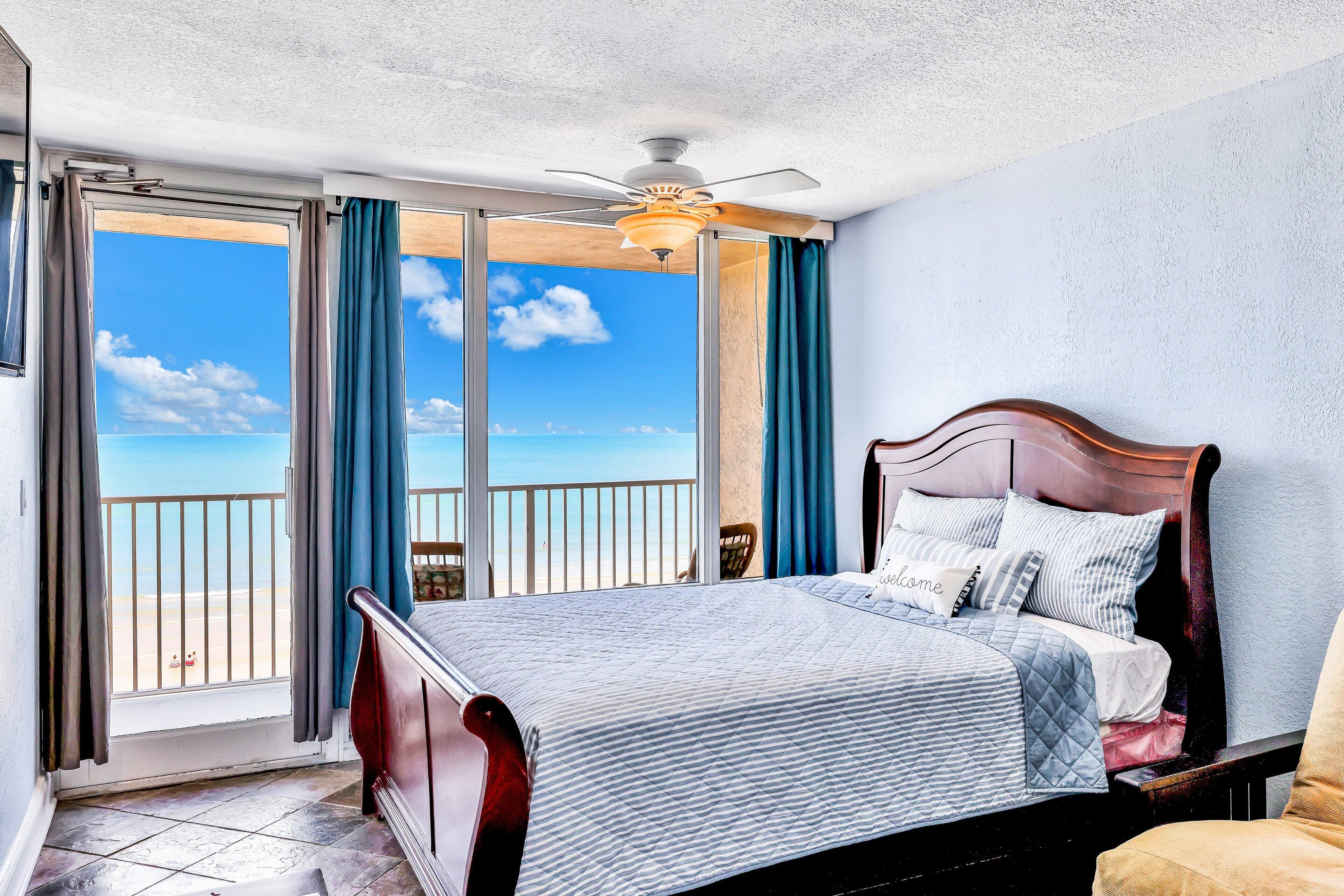 Suíte estúdio, 1 cama Queen e sofá-cama, sacada (Daytona Pirates Cove 427-Atlantic) | 1 quarto, individualmente decorados, individualmente mobiliados