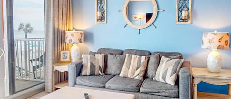Condo, 1 King Bed with Sofa bed, Pool Access, Ocean View (Daytona Harbour Beach Resort 213) | Living area