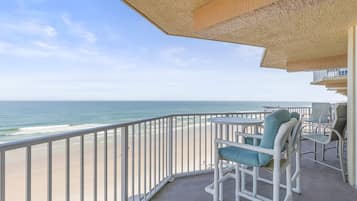 Lägenhet - flera sängar - balkong - havsutsikt (Daytona Shores Club 701- Elegance) | Utsikt mot havet/stranden