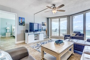 House, Multiple Beds, Balcony, Ocean View (Daytona White Surf 504-OceanZenn) | Living area - Daytona White Surf (Daytona Beach Shores)