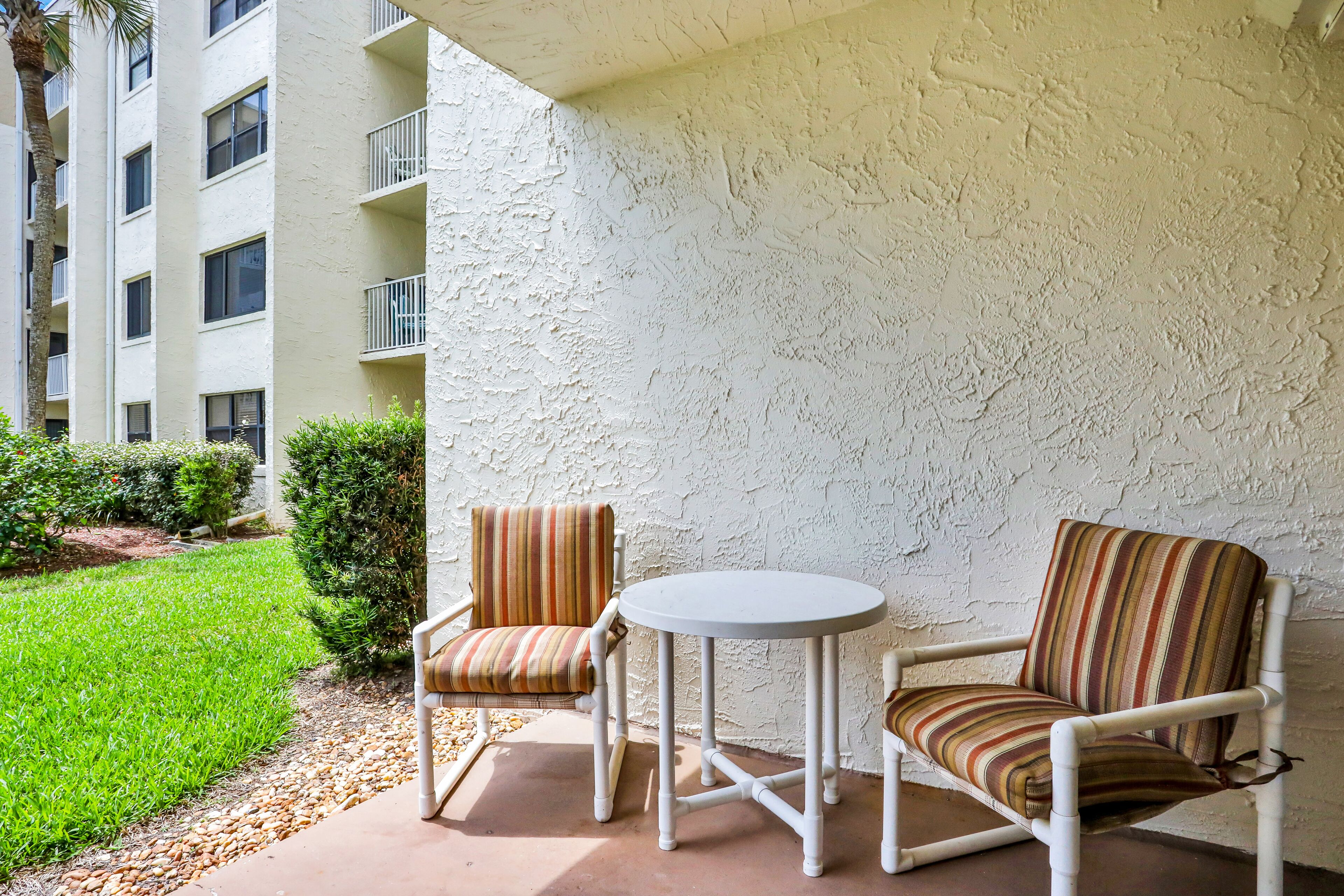 Leilighet, flere senger, balkong, hageutsikt (NSB Castle Reef 110 - Seaside) | Terrasse/patio