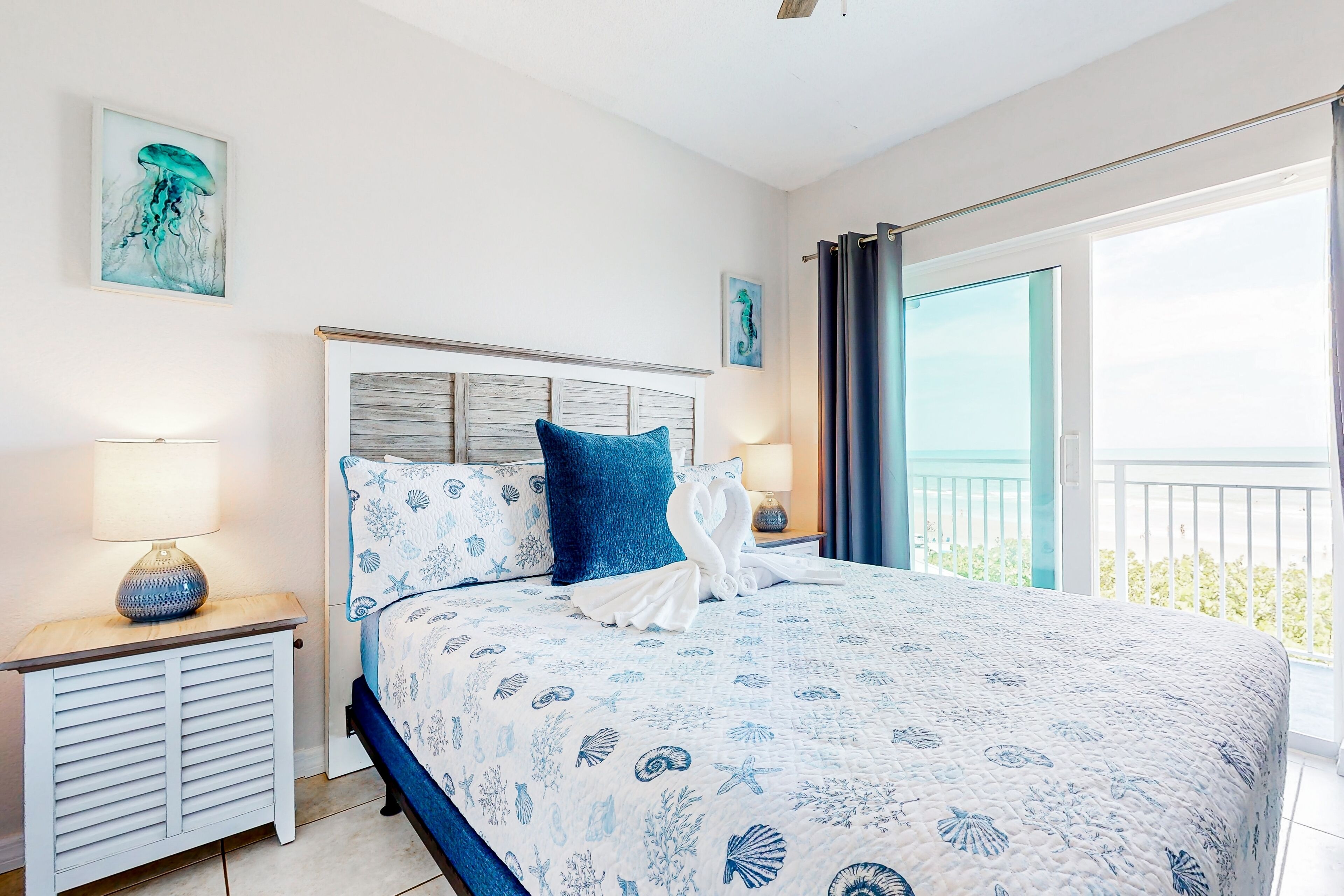 1 habitación, decoración personalizada y muebles diferentes 