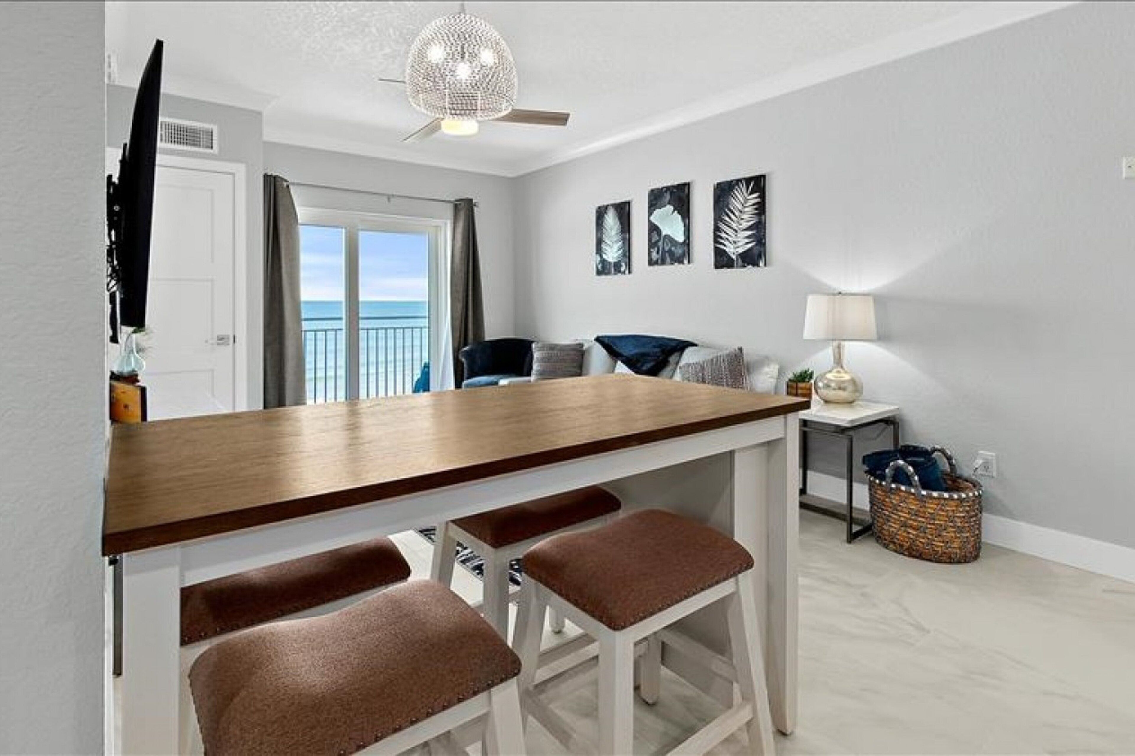 公寓客房, 1 張加大雙人床及 1 張梳化床, 露台, 海景 (NSB Coconut Palms Beach Resort 4512) | 1 間睡房、獨特設計、獨特裝修、床單