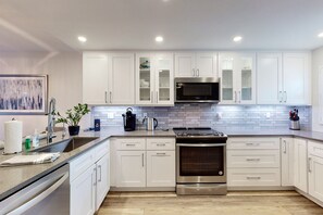 Condo, Multiple Beds, Balcony, Garden View (NSB Sea Coast Gardens II 413- Wait) | Private kitchen - Sea Coast Garden (New Smyrna Beach)
