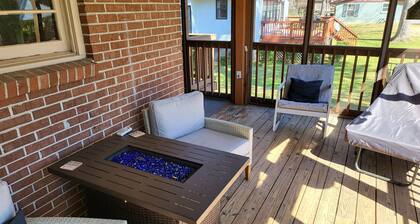 2-bedroom lake bungalow in Covington - ideal for Atlanta World Cup 2026 visitors