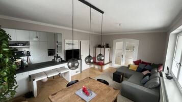 Fernseher