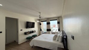 3 quartos, ferros/tábuas de passar roupa, Wi-Fi, roupa de cama