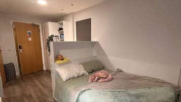 Studio, Non Smoking | Free WiFi