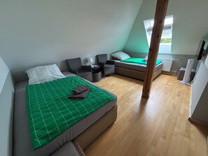 Free WiFi - MWM Gästehaus (Meine)