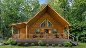 Unclassified image, 5 of 27, button - Peaceful 3-Bedroom Cabin in Sevierville with Cozy Charm (Sevierville)