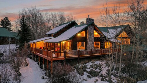 Edgewater Cabin | Hot Tub, Fire Pit, Steps to Henry`s Fork River!