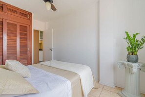 House | 1 bedroom - Apto com Wi-fi a 50m da Praia de Canasvieiras (Florianópolis)