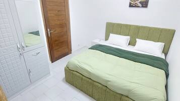 1 chambre, fer et planche à repasser, Wi-Fi, draps fournis