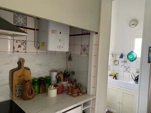 Interior - House - double stall Bordeaux Nansouty district - garden, very quiet street (Bordeaux)