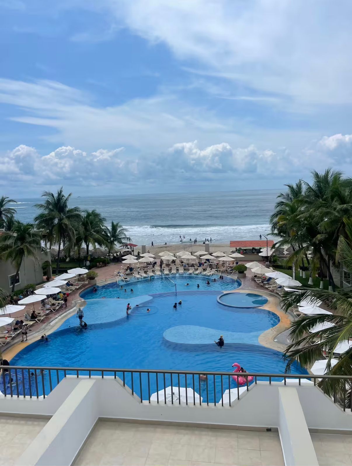 Ulkouima-allas, lämmitetty uima-allas