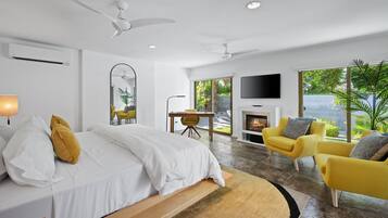 Casa, varias camas, acceso a la alberca, vista a la montaña (El Conquistador 3) | 2 habitaciones, decoración personalizada y muebles diferentes