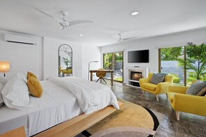 Casa, varias camas, acceso a la alberca, vista a la montaña (El Conquistador 3) | 2 habitaciones, decoración personalizada y muebles diferentes 