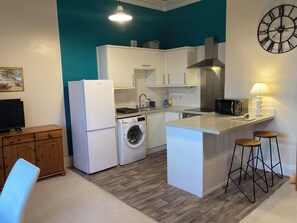 公寓, 花園景 | 私人廚房 | 高腳椅