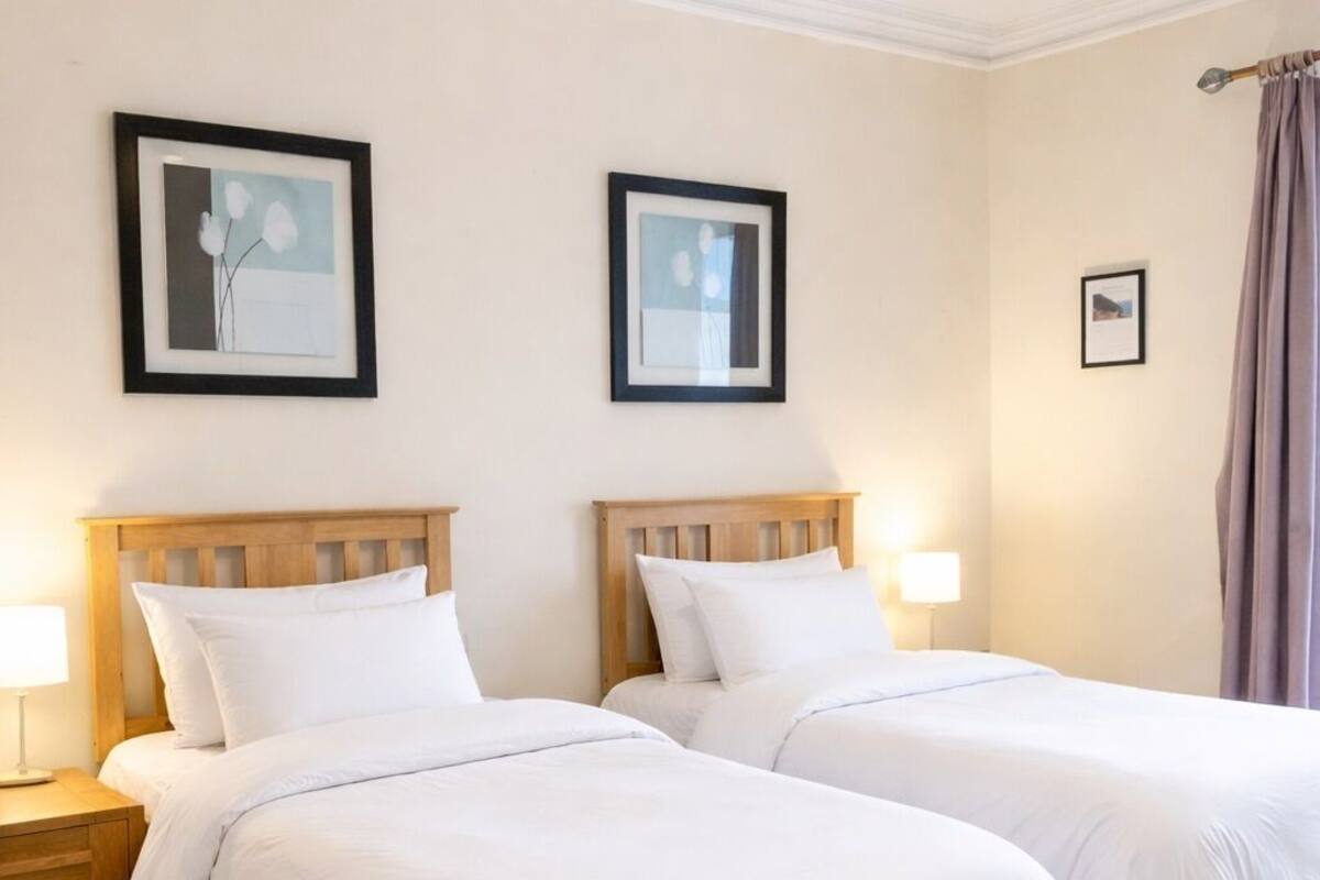 Double or Twin Room, Mountain View (No Pets Allowed) | WiFi (free)