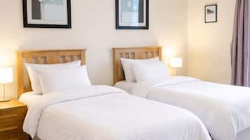 Camera con letto matrimoniale o 2 letti singoli, vista montagna | Wi-Fi gratuito