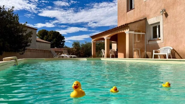 Unclassified image, 1 of 38, button - Beautiful vacation home with enclosed garden and private swimming pool (Regusse)