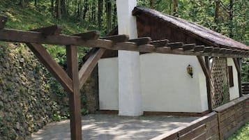 Enceinte de lâhĂ©bergement