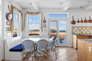 Dining - Seawall: Oceanfront Living at Goose Rocks (Kennebunkport)