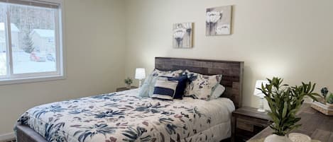 2 bedrooms, WiFi, bed sheets