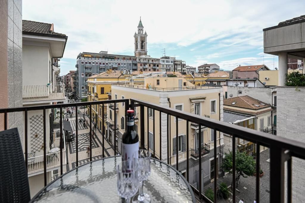 Chambre Double Deluxe, balcon, vue ville | Enceinte de l’hébergement