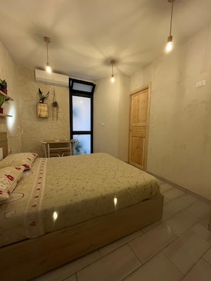 3 camere, Wi-Fi, lenzuola