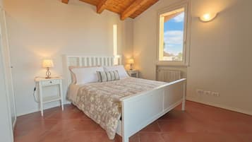 Desk, iron/ironing board, travel crib