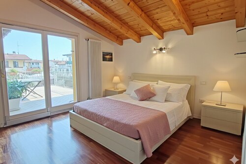 VILLA GARDA HARMONIA - POOL, GARDEN, PARKING